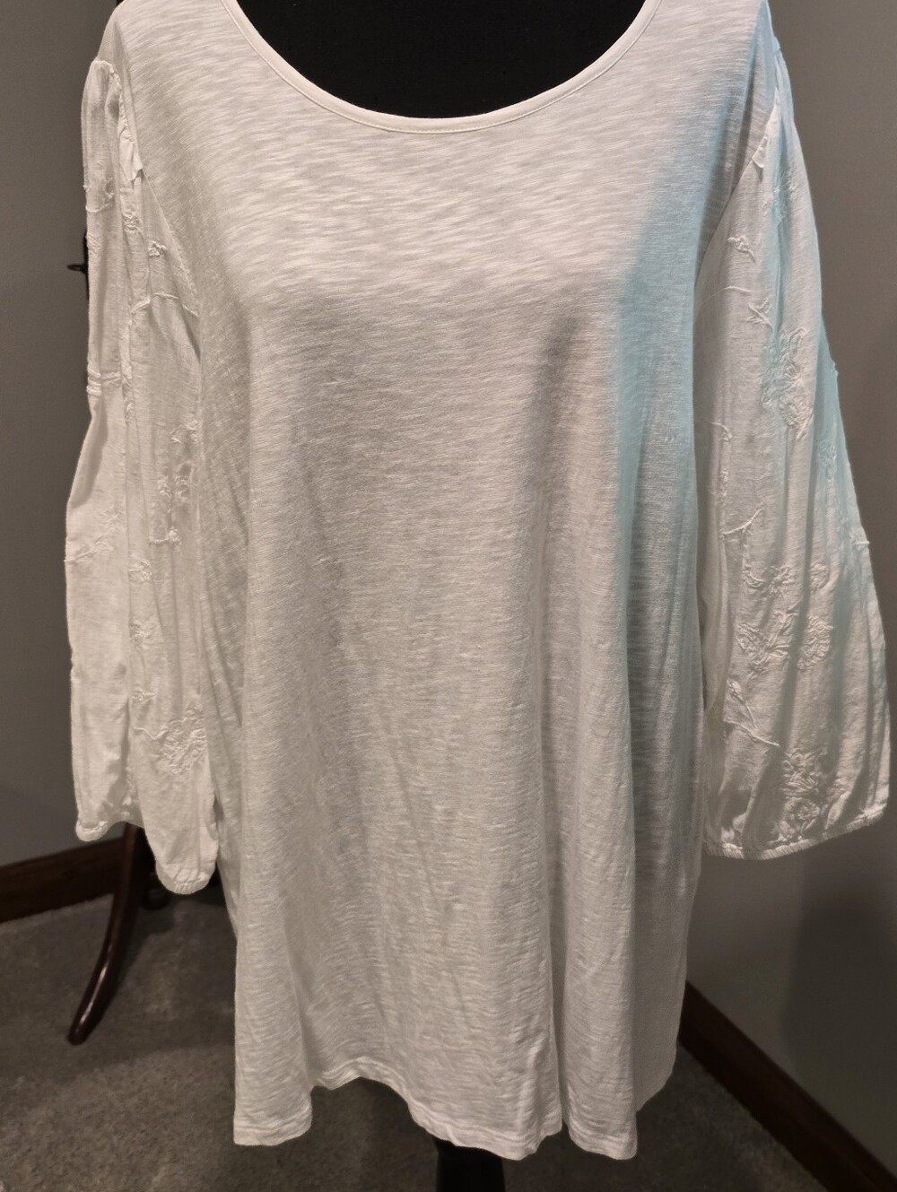 JJILL! NWOT! White Women's Scoop Neck Long Sleeve Top